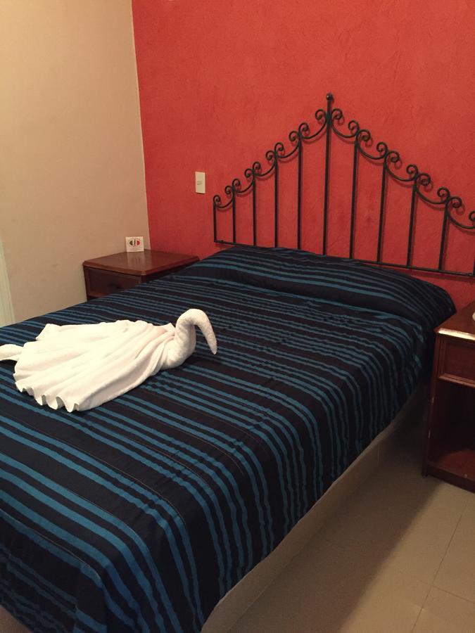 Casa Del Parque Vallarta ปูแอร์โตบาญาร์ตา ภายนอก รูปภาพ